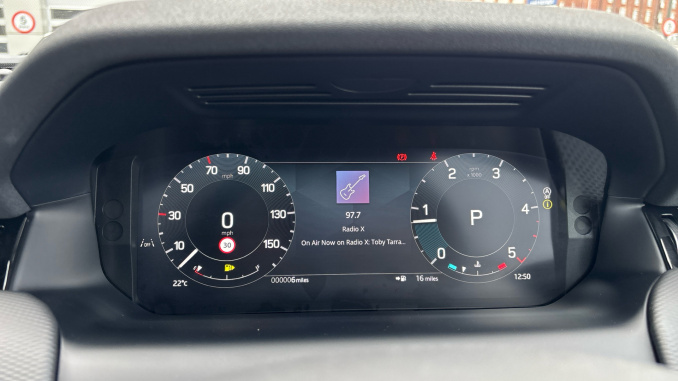 Land Rover Discovery Sport 2.0 D200 Landmark 5dr Auto [5 Seat] Diesel Station Wagon - Image 16